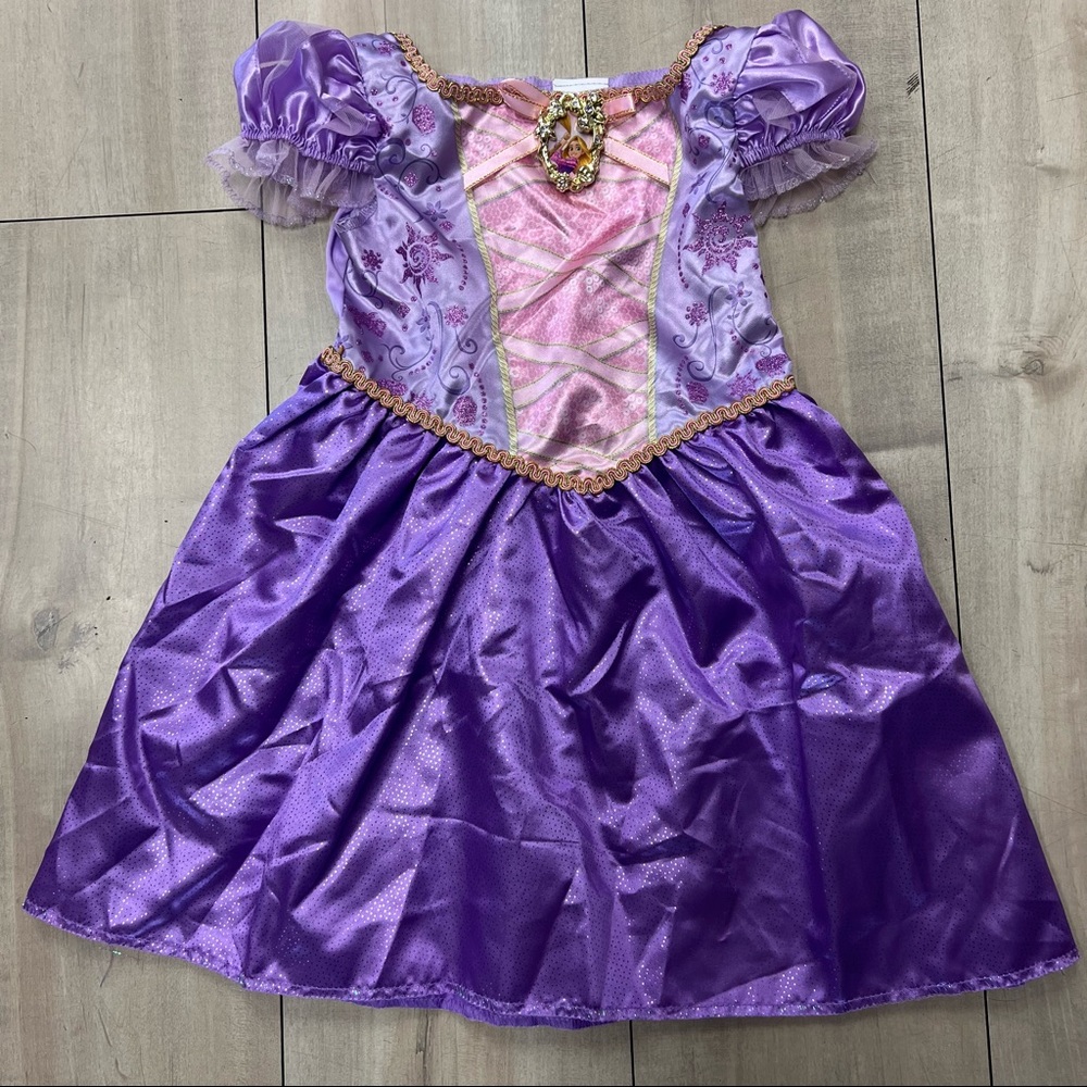 Disney Rapunzel Halloween Costume, size XS (3T-4T)